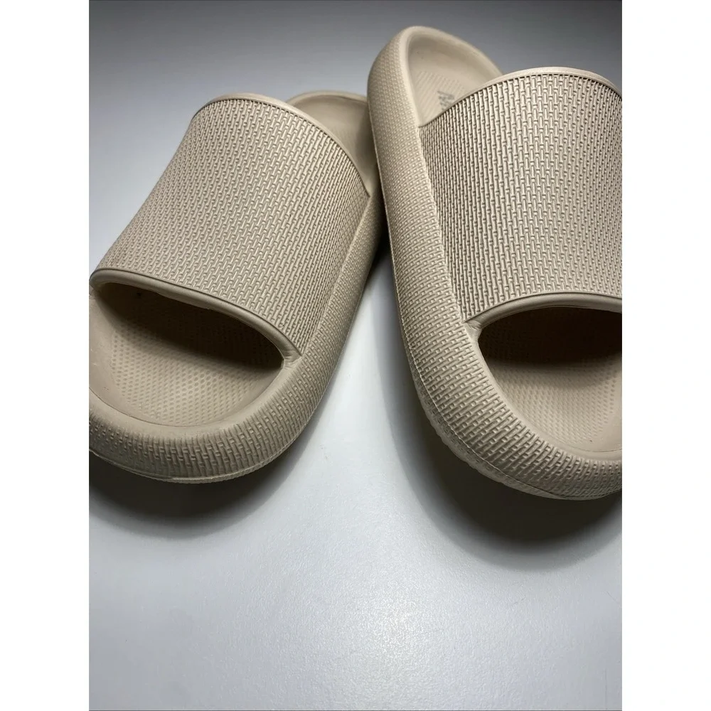MIA lexa slides